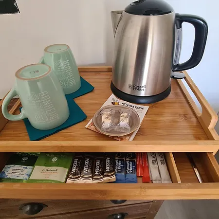 Le Petit Chene بيت ضيافة 3*